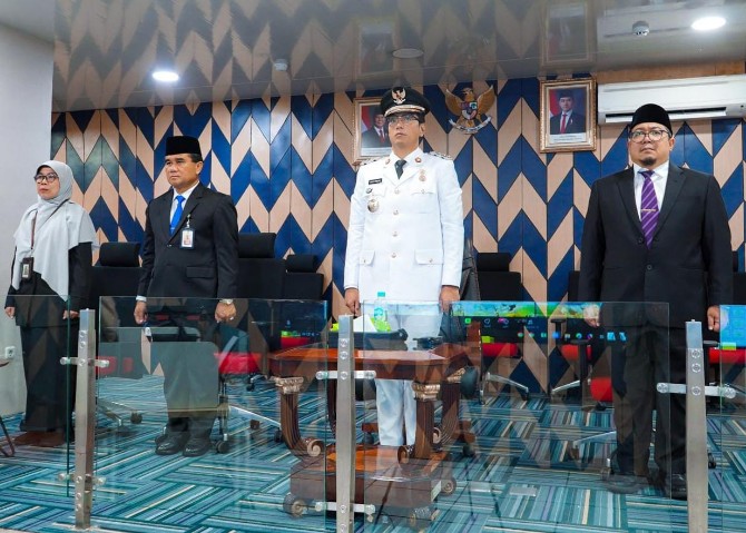 Pemerintah Kota Medan kembali menorehkan prestasi membanggakan di tingkat nasional. Kali ini, penghargaan diberikan oleh Kementerian Dalam Negeri (Kemendagri) Republik Indonesia atas keberhasilan Pemko Medan dalam Penyelenggaraan Pemerintahan Daerah (EPPD) tahun 2024.