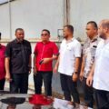 Anggota Komisi 4 DPRD Medan kecewa dengan sikap yang ditunjukkan manajemen perusahaan di Jalan Pelabuhan Raya, lingkungan 12 Kelurahan Belawan Bahari, Kecamatan Medan Belawan, Kota Medan. Pasalnya, pihak perusahaan tidak berkenan menerima kunjungan resmi aparat Pemko Medan bersama Komisi 4 DPRD Medan, Senin (28/4/2025).