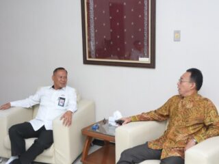 Bupati Tapanuli Selatan Gus Irawan Pasaribu melakukan kunjungan ke kantor BPKP (Badan Pengawasan dan Keuangan Pembanguinan) Sumut di Jl. Gatot Subroto Medan untuk sinkronisasi efektivitas pelayanan publik dan perbaikan indeks persepsi korupsi di daerahnya.