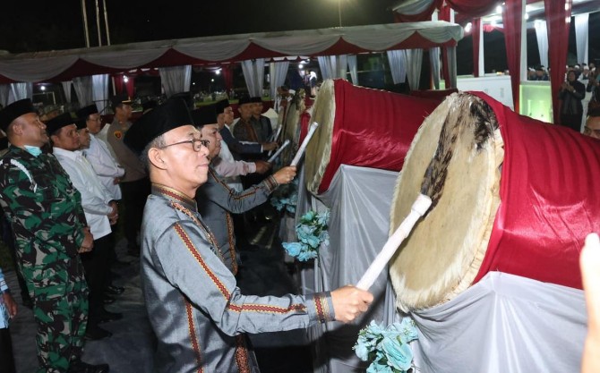 Bupati Tapanuli Selatan, H. Gus Irawan Pasaribu