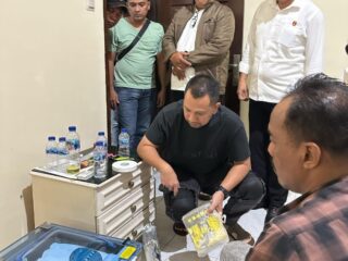 Direktorat Reserse Narkoba Polda Sumut mengungkap jaringan narkoba seberat 72 kilogram sabu. Sabu tersebut disimpan dalam sebuah rumah dan mobil yang dijadikan gudang bergerak.