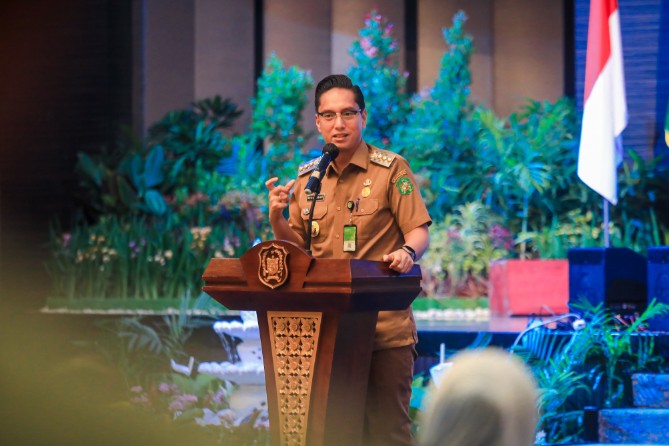 Walikota Medan, Rico Tri Putra Bayu Waas