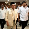 Menteri ATR/BPN Nusron Wahid bersama Gubernur Sumatera Utara Bobby Nasution rapat koordinasi tentang penyelesaian masalah pertanahan di Sumut. Rapat tersebut berlangsung di Aula Raja Inal Siregar, Kantor Gubernur, Jalan Diponegoro 30, Medan, Rabu (7/5/2025).