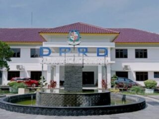 Rencana Hak Angket yang digulirkan Fraksi NasDem dan Fraksi Persatuan Pembangunan Bintang Indonesia (PPBI) DPRD Deliserdang terhadap Bupati Deliserdang Asri Luddin Tambunan, tampaknya layu sebelum berkembang.
