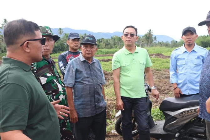 Bupati Gus Irawan Pasaribu seriusi perwujudan target Tapanuli Selatan swasembada ikan air tawar, dan target mengambil alih produsen pemenuhan kebutuhan pasar di willayah Tapanuli Bagian Selatan (Tabagsel).