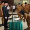Bupati Tapanuli Selatan (Tapsel), H. Gus Irawan Pasaribu, secara resmi melantik sejumlah guru menjadi Kepala Sekolah di lingkungan Dinas Pendidikan Daerah Kabupaten Tapanuli Selatan, Senin (19/5/2025).