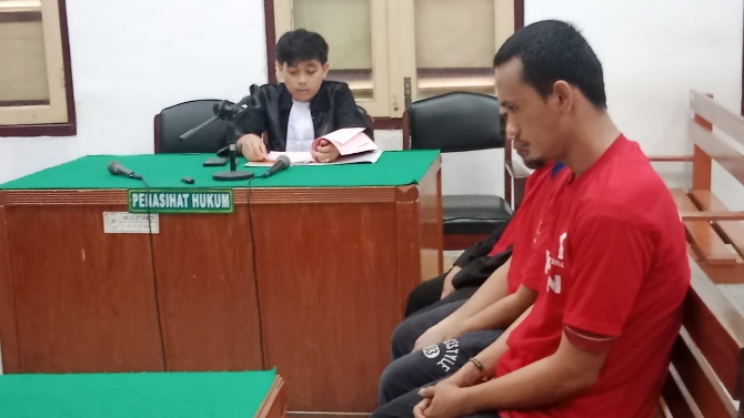 Preman terminal didakwa atas kasus penganiayaan dan penikaman terhadap mandor Sutra