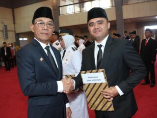 Bupati Tapanuli Selatan (Tapsel) H. Gus Irawan Pasaribu melakukan langkah tegas dalam rangka penyegaran dan peningkatan kinerja birokrasi dengan melantik sebanyak 56 pejabat di lingkungan Pemerintah Kabupaten Tapsel, di Aula Sarasi III Kantor Bupati Tapsel di Sipirok, Jumat (23/5/2025).