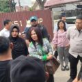 Dalam upaya meningkatkan Pendapatan Asli Daerah (PAD) dari sektor retribusi izin bangunan, Komisi 4 DPRD Medan memperkuat fungsi pengawasan. Salah satunya dengan meninjau dua unit bangunan dua lantai tanpa izin Persetujuan Bangunan Gedung (PBG) di Jalan Perjuangan, Kelurahan Tanjung Rejo, Kecamatan Medan Sunggal, Selasa (3/6/2025).