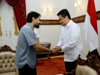 Gubernur Sumatera Utara Bobby Nasution menemui Gubernur Aceh Muzakir Manaf, di Banda Aceh, Rabu (4/6/2025).