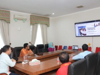 Menjelang Hari Raya Idul Adha 1446 Hijriah, Presiden Republik Indonesia H. Prabowo Subianto menyerahkan hewan kurban secara simbolis kepada sejumlah kepala daerah di Indonesia. Termasuk kepada Pemerintah Kabupaten Tapanuli Selatan, Provinsi Sumatera Utara.