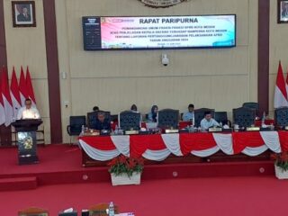 Rapat paripurna di Gedung DPRD Medan, Selasa (10/6/2025).