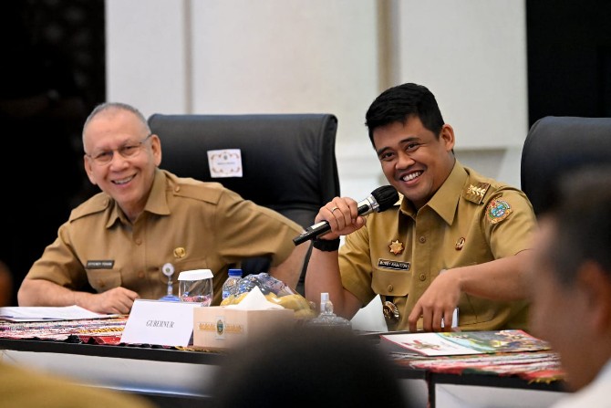 Gubernur Sumatera Utara Muhammad Bobby Afif Nasution bersama tujuh kepala daerah se-kawasan Danau Toba menyiapkan laporan revalidasi Toba Caldera UNESCO Global Geopark Tahun 2025.