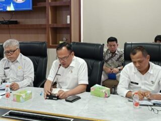 Rakor Satgas Koperasi Merah Putih di Kantor Gubernur Sumut, Jalan Diponegoro Nomor 30, Medan, Rabu (2/7/2025).