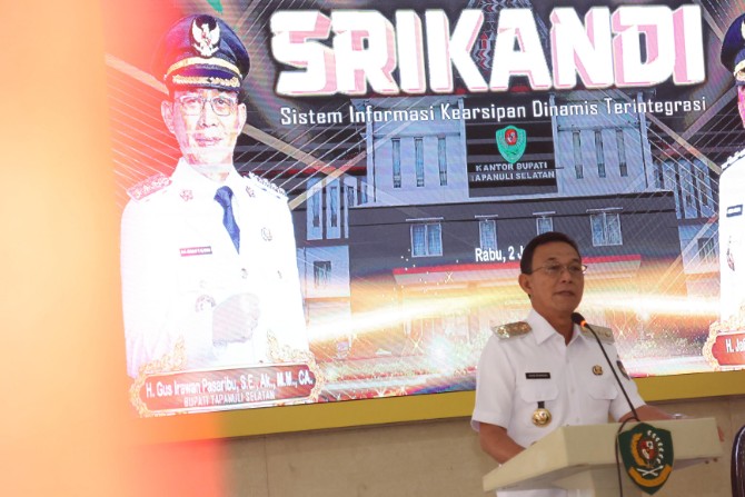 Bupati Tapsel, Gus Irawan Pasaribu