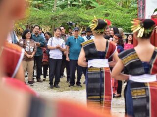 Menjelang proses revalidasi resmi Geopark Kaldera Toba oleh UNESCO pada 21–25 Juli 2025, Badan Pengelola (BP) Geopark Kaldera Toba melaksanakan pra-revalidasi guna mengantisipasi berbagai kekurangan serta potensi permasalahan yang mungkin muncul.