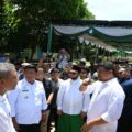 Gubernur Sumatera Utara Muhammad Bobby Afif Nasution melakukan mediasi antara Pemkab Deliserdang dengan Al-Washliyah, terkait penggunaan gedung sekolah/madrasah yang berada di Desa Petumbukan, Kecamatan Galang, Deliserdang.