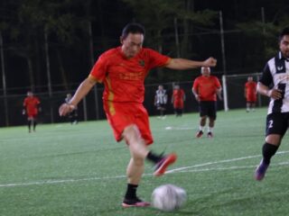 Bupati Pimpin Tim Pemkab Tapsel Tahan Imbang PTAR All Star 5-5