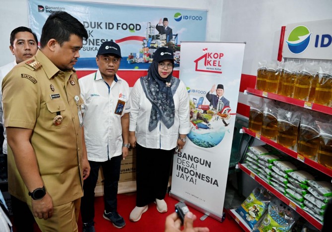 Gubernur Sumatera Utara, Bobby Nasution, meresmikan Koperasi Kelurahan Merah Putih di Kelurahan Suka Maju, Kecamatan Binjai Barat, Kota Binjai, Senin (21/7/2025).