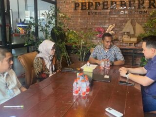 Pemerintah Kota Medan melalui Badan Pendapatan Daerah (Bapenda) meluncurkan Program Verifikasi dan Validasi Kendaraan Tidak Melakukan Daftar Ulang (KTMDU).