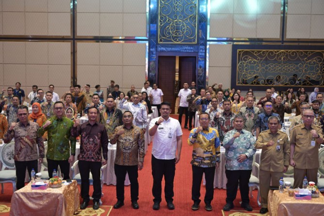 Gubernur Sumatera Utara Muhammad Bobby Afif Nasution menegaskan pentingnya peran strategis Kementerian Agraria dan Tata Ruang/Badan Pertanahan Nasional (ATR/BPN) dalam menjaga stabilitas keamanan nasional.