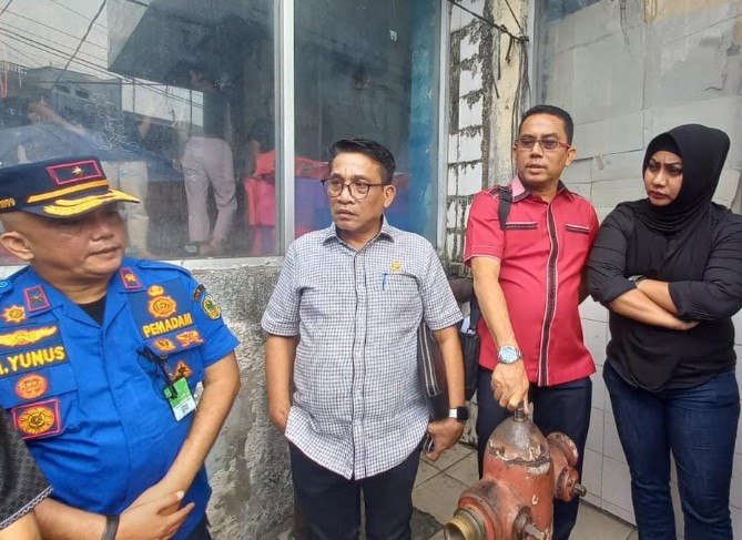 Kondisi fasilitas pemadam kebakaran di Pasar Petisah dan Pusat Pasar Medan yang berada di bawah naungan PUD Pasar Kota Medan sangat memprihatinkan.