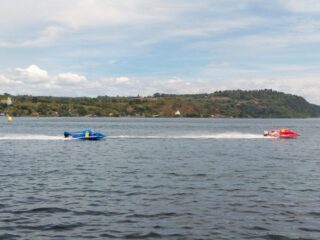 Gubernur Sumatera Utara, Bobby Nasution, menutup gelaran F1H2O World Championship 2025 di Kecamatan Balige, Kabupaten Toba, Minggu (24/8/2025).