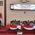 Suasana sidang paripurna DPRD Medan dengan agenda penyampaian hasil reses anggota DPRD Medan dari daerah pemilihan 1 sampai 5 di Gedung DPRD Medan, Senin (25/8/2025)