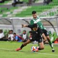 PSMS Medan menggelar laga persahabatan melawan Garudayaksa FC di Stadion Utama Sumatera Utara, Sabtu (30/8/2025) malam
