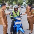 Pemko Medan menunjukkan kepeduliannya terhadap para pengemudi ojek online (ojol) dengan menggelar aksi solidaritas serentak di 151 kelurahan yang tersebar di 21 kecamatan, Senin (1/9/2025).
