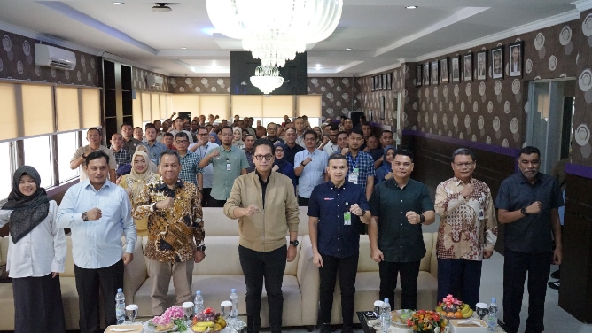 Pemko Medan melalui Badan Pendapatan Daerah (Bapenda) bekerja sama dengan Balai Diklat Keuangan (BDK) Medan menggelar Bimbingan Teknis (Bimtek) Penilai Pajak Bumi dan Bangunan Perdesaan dan Perkotaan (PBB P2).