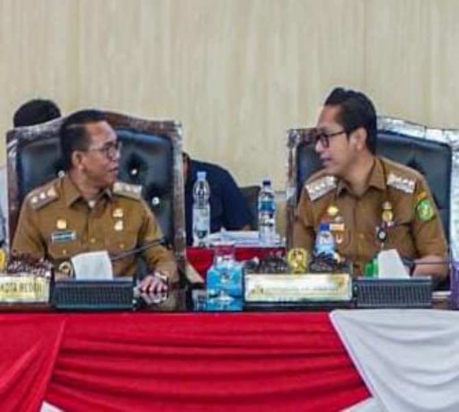 Rapat Paripurna DPRD Kota Medan dengan agenda penyampaian nota jawaban atas pandangan umum fraksi-fraksi terkait Ranperda Perubahan APBD 2025 digelar di ruang sidang DPRD Kota Medan, Senin (8/9/2025).