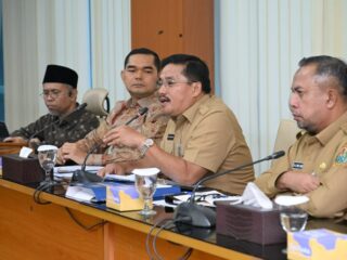 Pemprov Sumut Serahkan Rancangan KUA-PPAS Perubahan APBD 2025 ke DPRD