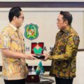 Sinergitas dan hubungan baik antara Pemko Medan dengan PT Perkebunan Nusantara IV (PTPN IV) diharapkan dapat terus terjalin dan lebih dikuatkan melalui kontribusi kepada masyarakat dengan program Corporate Social Responsibility (CSR).