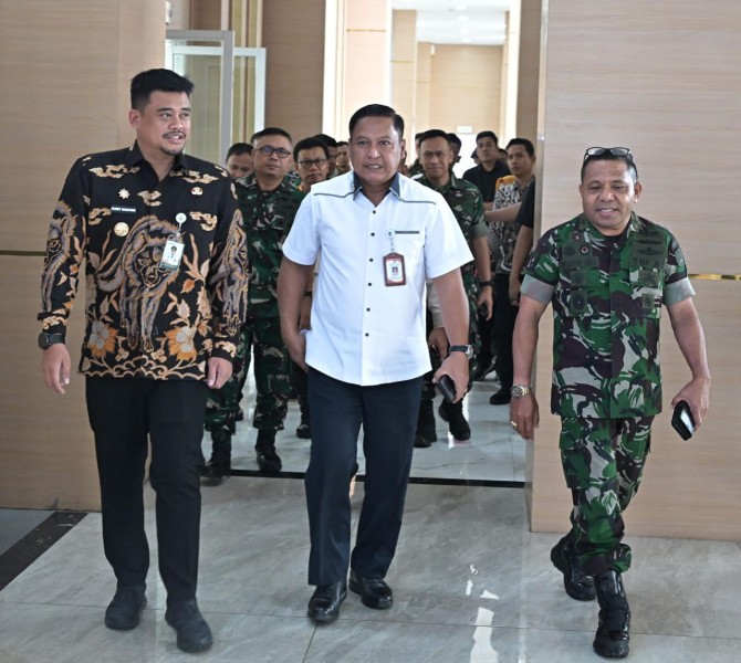 Acara Asistensi, Monitoring, dan Evaluasi Pasca Aksi Unjuk Rasa di Beberapa Daerah, di Kantor Gubernur Sumut, Jalan Pangeran Diponegoro Nomor 30 Medan, Jumat (12/9/2025).