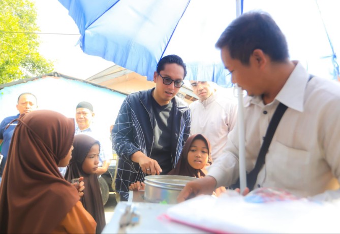 Wali Kota Medan, Rico Tri Putra Bayu Waas, kembali melaksanakan program Sapa Warga di Kelurahan Pasar Merah Timur, Kecamatan Medan Area, Sabtu (13/9/2025).