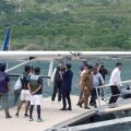 Gubernur Sumatera Utara Muhammad Bobby Afif Nasution menjajal penerbangan perdana pesawat amfibi (seaplane) dari Bandara Silangit menuju Pelabuhan Mariana Resort, Danau Toba, Senin (22/9/2025).