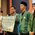 Unit Pengumpul Zakat (UPZ) Bank Sumut melakukan penyerahan beasiswa kepada 323 pelajar dan mahasiswa. Total beasiswa yang disalurkan Rp1,19 miliar yang berasal dari zakat pegawai Bank Sumut tahun 2025.