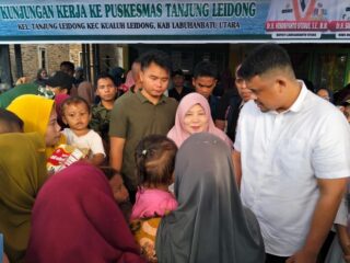 Warga Desa Teluk Pulai Dalam, Kecamatan Kualuh Leidong, Kabupaten Labuhanbatu Utara (Labura), menyampaikan aspirasi kepada Gubernur Sumatera Utara, Muhammad Bobby Afif Nasution, terkait kebutuhan fasilitas kesehatan. Hal itu disampaikan dalam kegiatan Sapa Daerah (Sada) di desa tersebut, Rabu (24/9/2025).