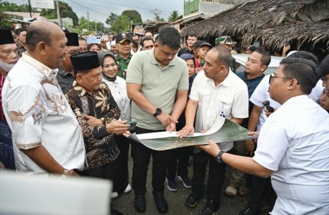 Gubernur Sumatera Utara (Sumut) Bobby Nasution menekankan pentingnya kesiapsiagaan menghadapi potensi banjir bandang di kawasan wisata Bukit Lawang, Bahorok, Kabupaten Langkat.