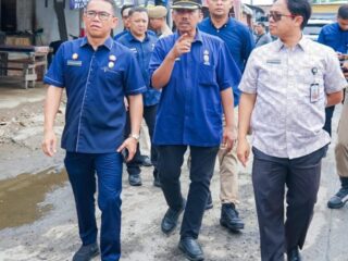 Drainase di Persimpangan Jalan Sicanang Tersumbat, Wakil Wali Kota: Segera Normalisasi