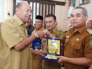 PAD Langkat 2024 Over Target, Syah Afandin Beri Penghargaan kepada Penggerak Pajak Daerah