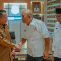 Wak Wali Kota Medan Zakiyuddin saat menerima kunjungan Pengurus Tani Merdeka Kota Medan di Balai Kota, Senin (20/10/2025). Foto: dokumen Dinas Kominfo Medan
