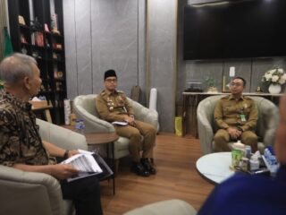 Rico Waas Bahas Pembenahan Menyeluruh Sistem Pelayanan Kesehatan Bersama IKKESINDO Sumut