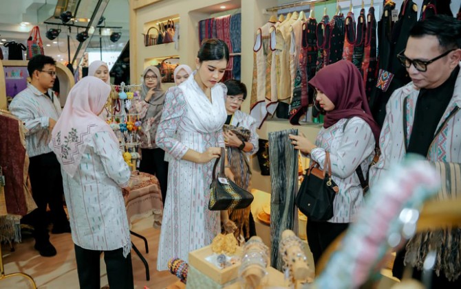 Ketua Dekranasda Sumut Kahiyang Ayu