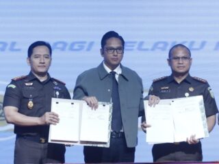 Wali Kota Medan Tandatangani MoU Sinergitas Pelaksanaan Pidana Kerja Sosial