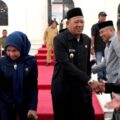 Bupati Langkat Syah Afandin saat menghadiri Sidang Paripurna DPRD Langkat. Foto: dokumen Dinas Kominfo Langkat