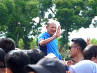 Bupati Syah Afandin Tekankan Peran dan Kesejahteraan Guru Saat Gerak Jalan Santai HGN 2025