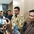 Gubernur Sumut Bobby Nasution saat memberikan keterangan terkait PT TPL di Kantor Gubernur Sumut, Senin (24/11/2025). Foto: Reza Sahab/kaldera.id