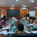 Suasana RDP Komisi 4 dengan pihak Kelurahan, Kecamatan dan OPD terkait. Foto: IST